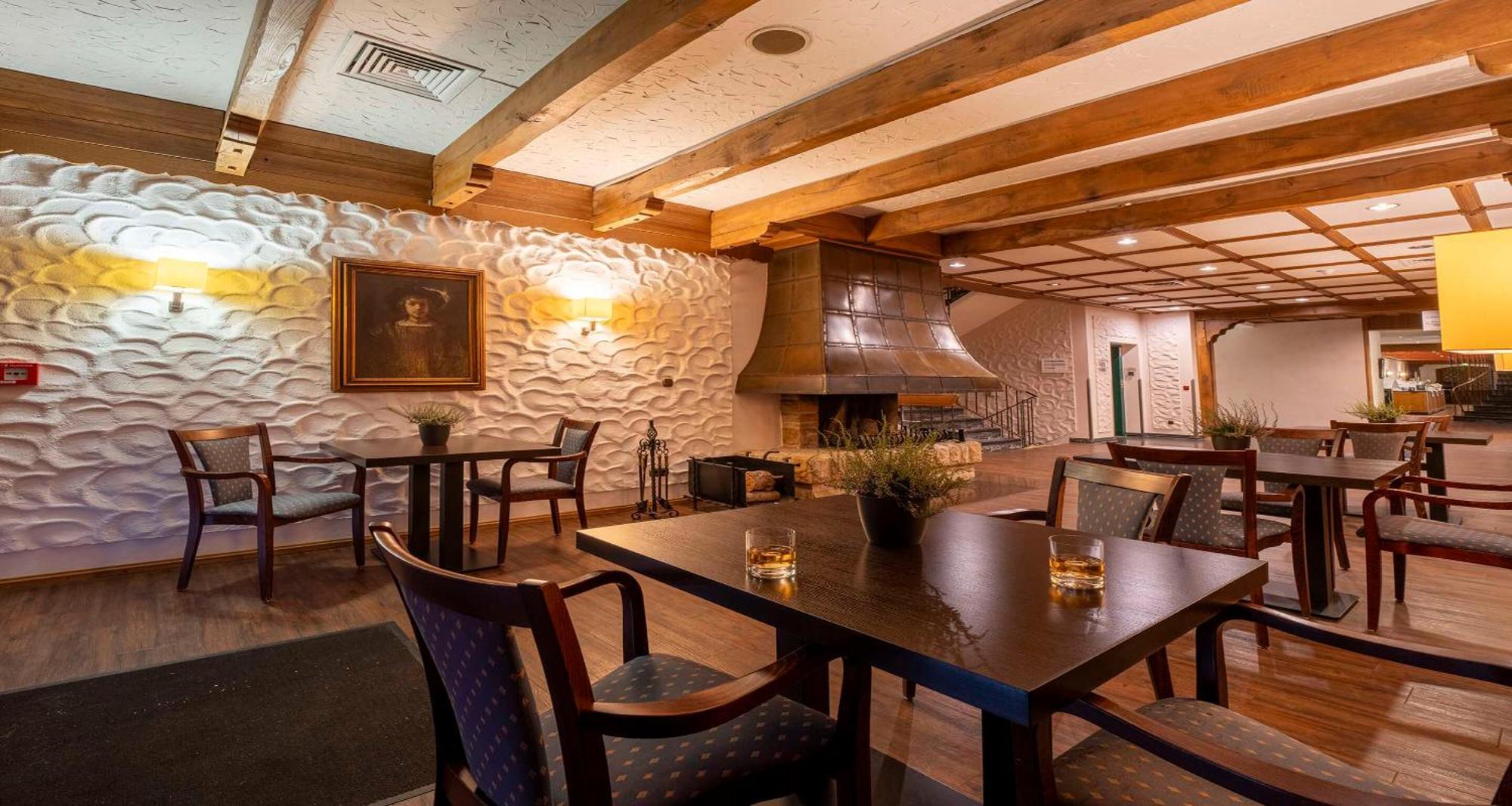 Best Western Hotel Heidehof Hermannsburg Bagian luar foto