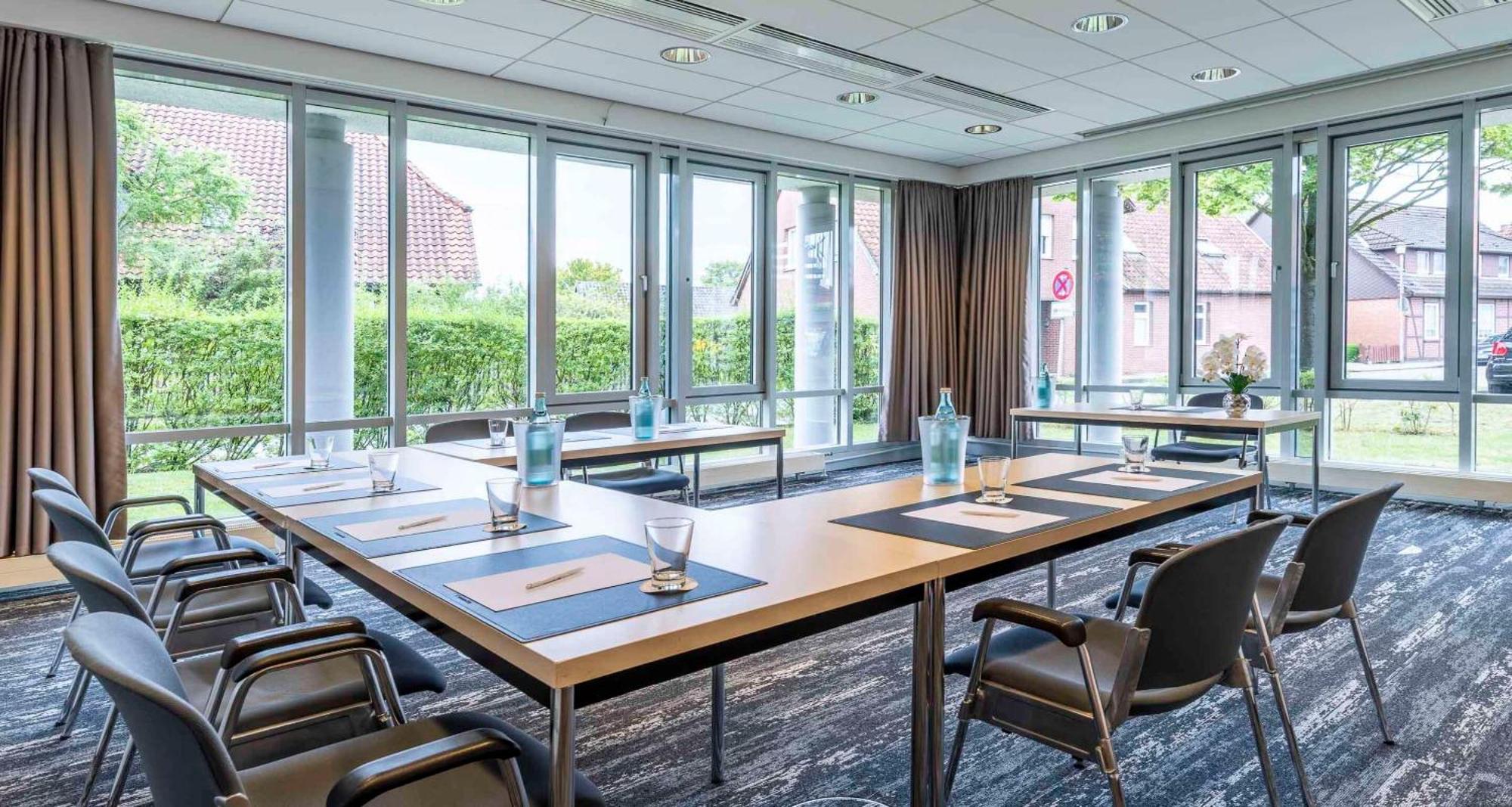 Best Western Hotel Heidehof Hermannsburg Bagian luar foto