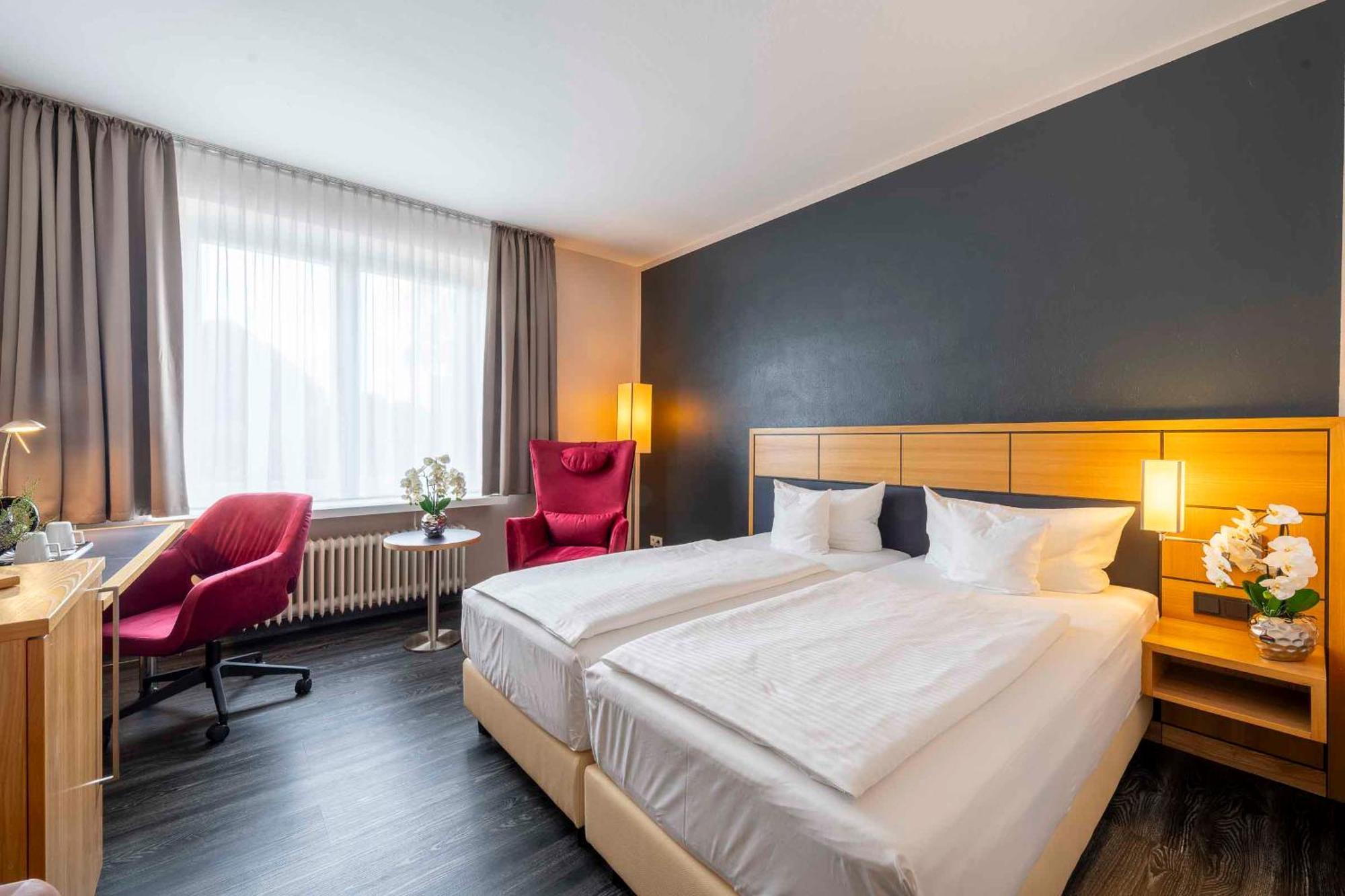 Best Western Hotel Heidehof Hermannsburg Bagian luar foto