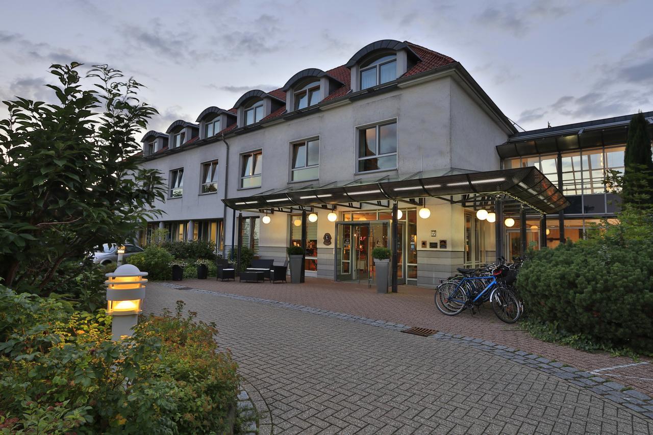 Best Western Hotel Heidehof Hermannsburg Bagian luar foto